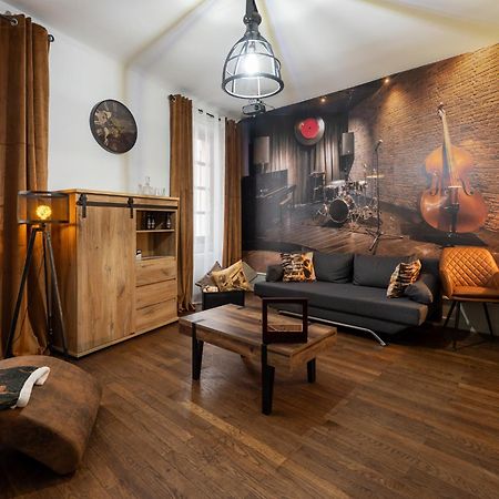 Apartament Le Petit Gentleman - Vienna Authentica Vienne  Zewnętrze zdjęcie