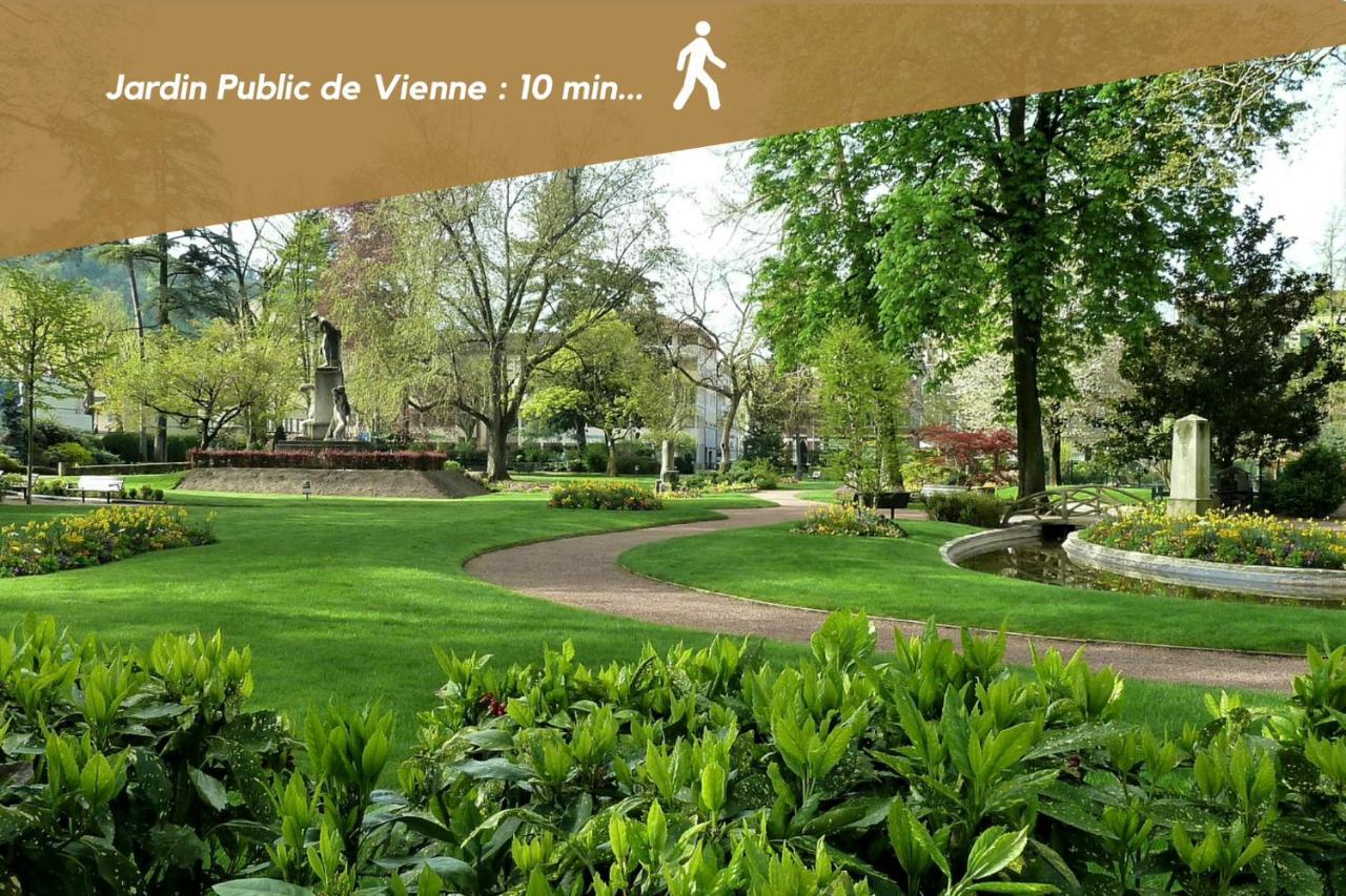 Apartament Le Petit Gentleman - Vienna Authentica Vienne  Zewnętrze zdjęcie